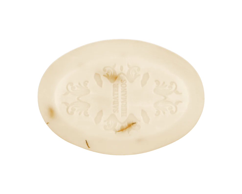 Jabón artesanal de caléndula 110g, suave y calmante ideal para piel delicada de Sabater Hnos.