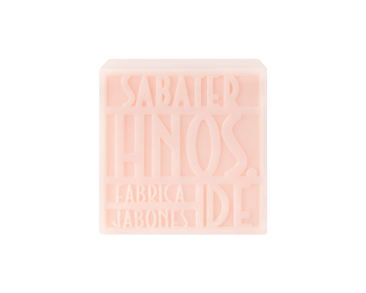 Jabón artesanal de nardo 125 g con aroma intenso floral y notas a coco, elaborado por Sabater Hnos.