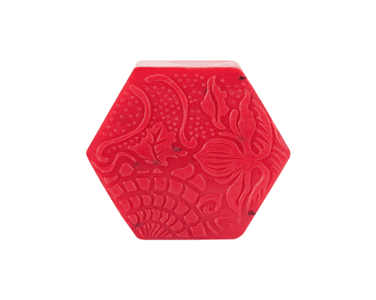 Jabón Gaudí Fresa 80g, frutal y goloso, con diseño inspirado en Gaudí, de Sabater Hnos.