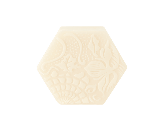 Jabón Gaudí Jazmín 80g, suave y floral, inspirado en el arte de Gaudí, hecho a mano por Sabater Hnos.